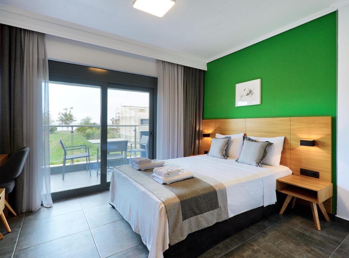 Botanica Luxury Suites ネオス・マルマラス エクステリア 写真