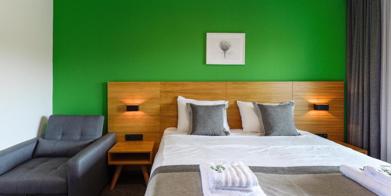 Botanica Luxury Suites ネオス・マルマラス エクステリア 写真