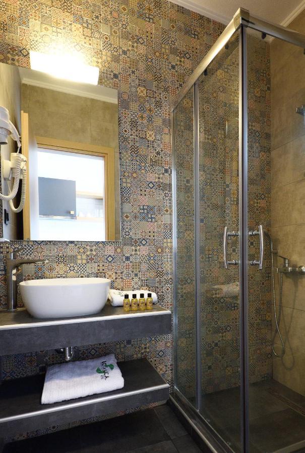 Botanica Luxury Suites ネオス・マルマラス エクステリア 写真